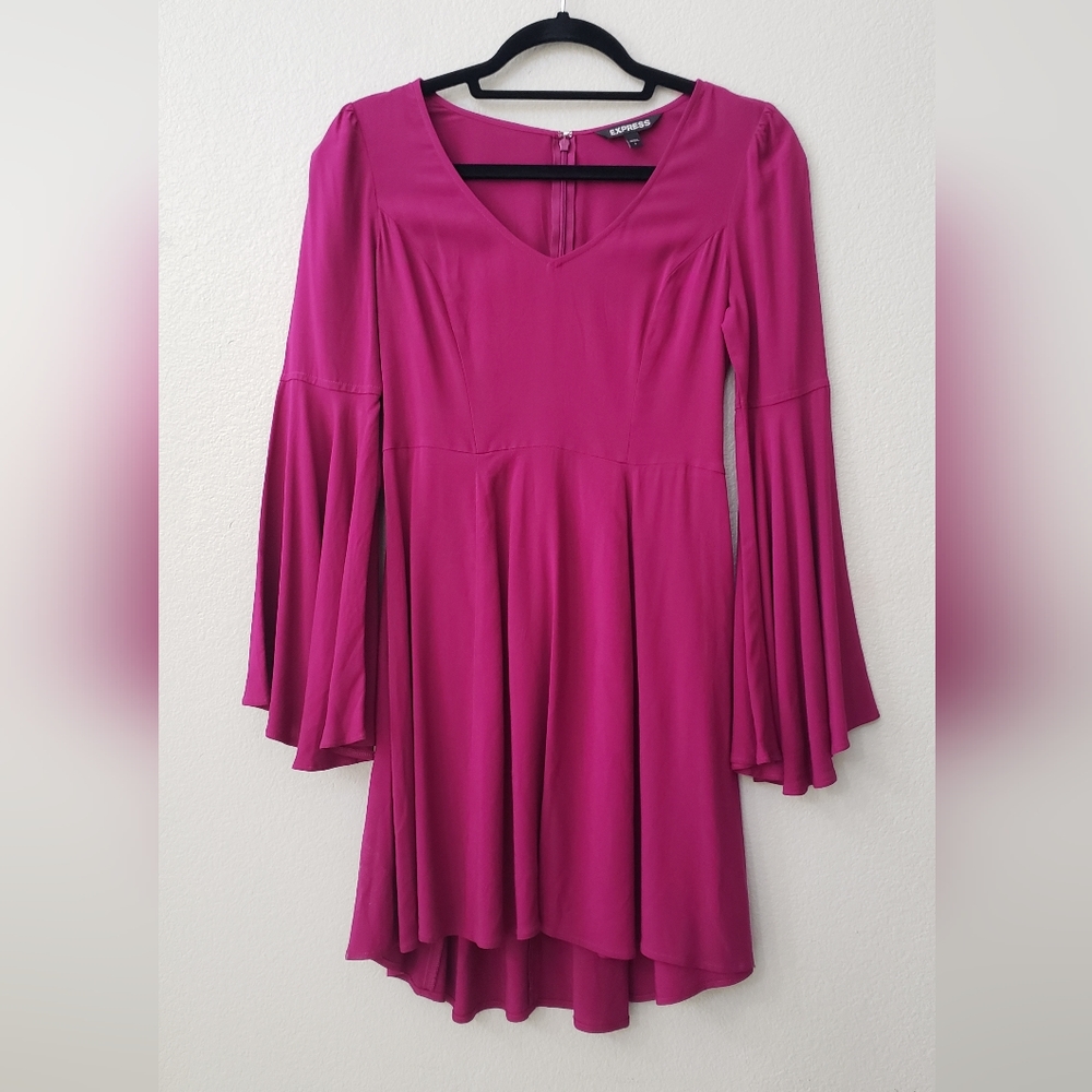 Express dress size 0 Fuchsia